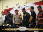 Tragedi Utang Rokok: Karyawan PT SAML Tewas Ditusuk Rekan Kerja di OKI Tragedi Utang Rokok: Karyawan PT SAML Tewas Ditusuk Rekan Kerja di OKI